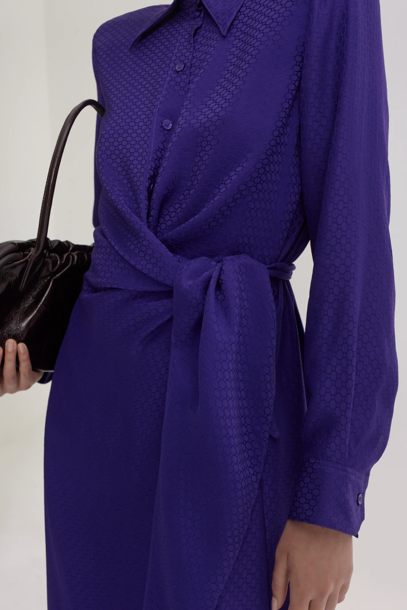 SILK CHAIN JACQUARD TURBAN DRESS - Image 7