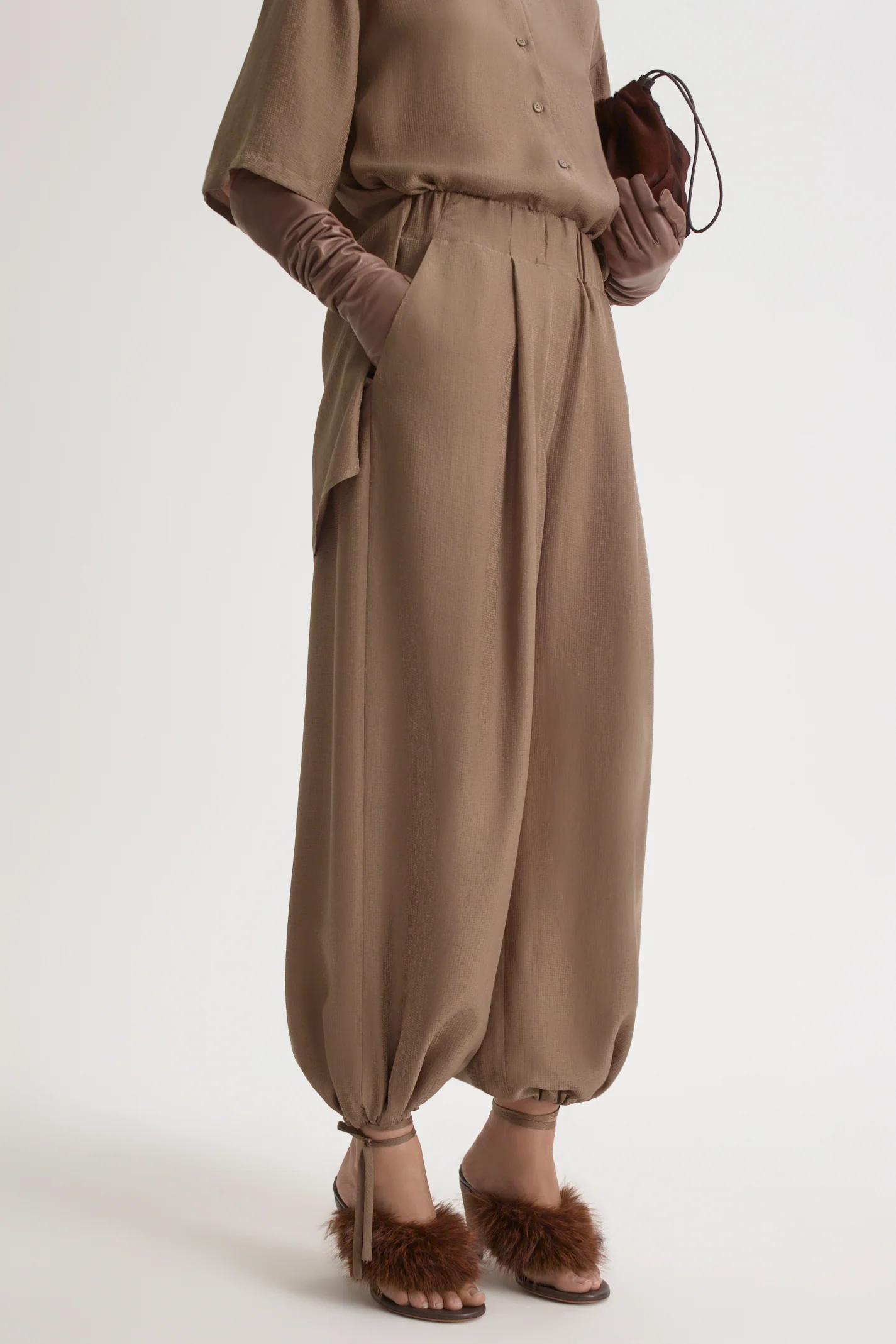 SILK JACQUARD CROP TROUSER - Image 7