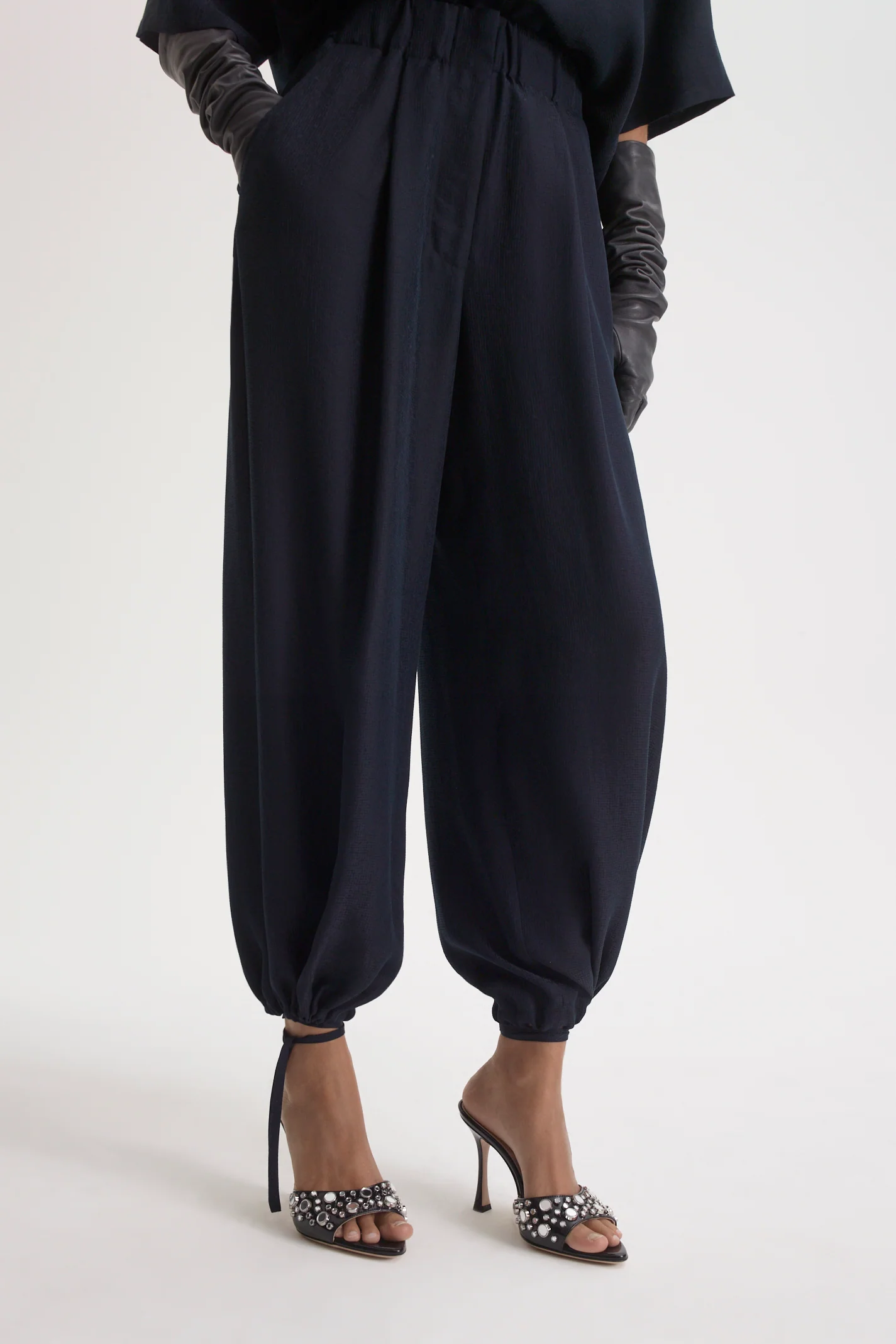 SILK JACQUARD CROP TROUSER - Image 7