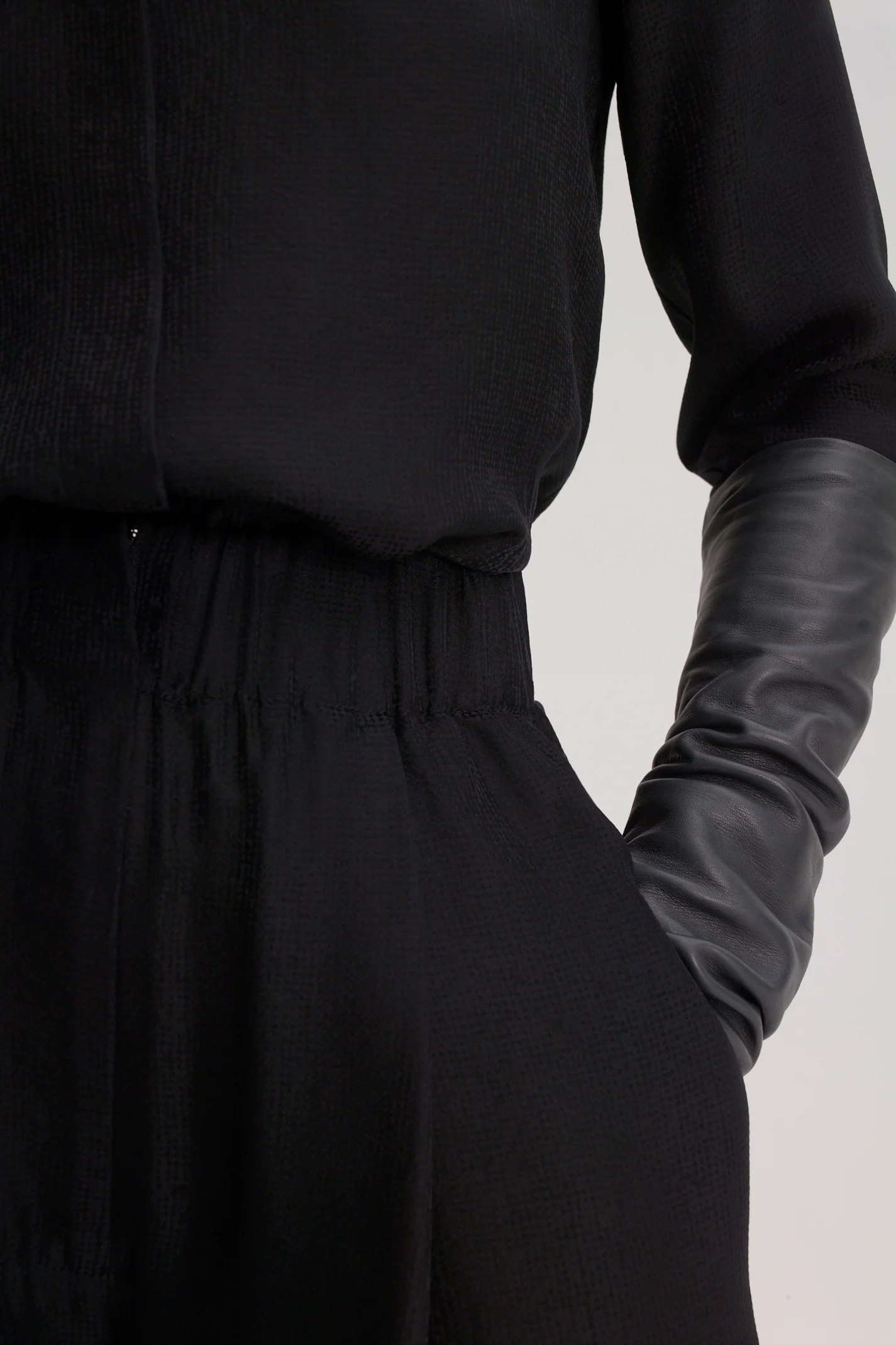 SILK JACQUARD TROUSER - Image 7