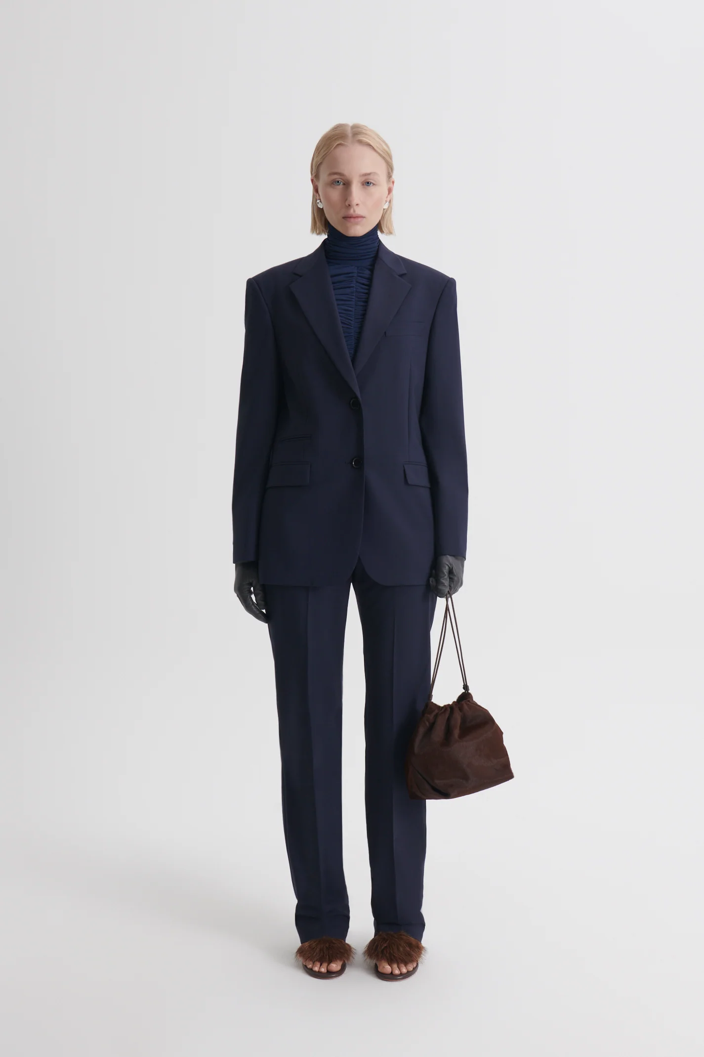 TAILORED SLIM LEG TROUSER - Image 3
