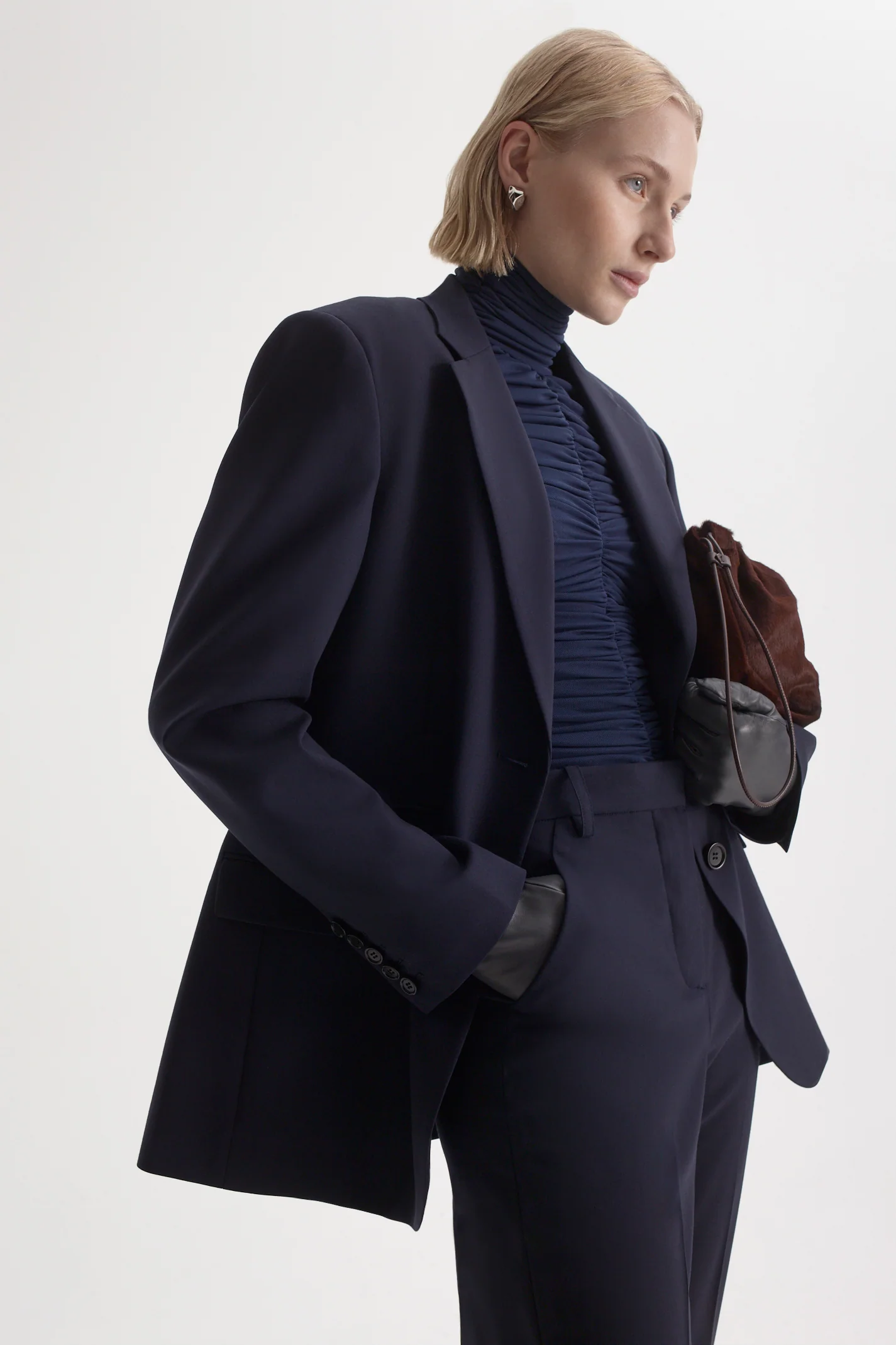 TAILORED SLIM LEG TROUSER - Image 6