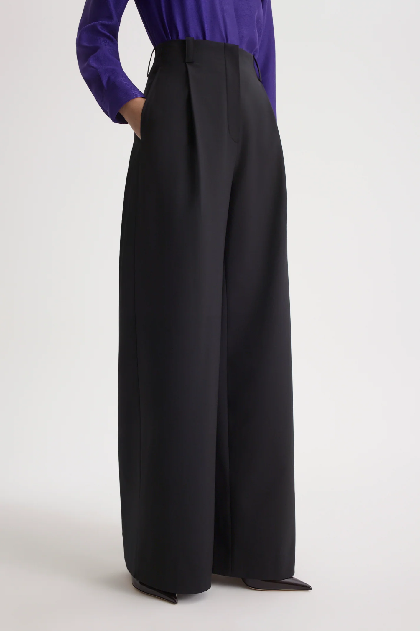 PLEAT DRAPE TAILORED TROUSER - Image 7