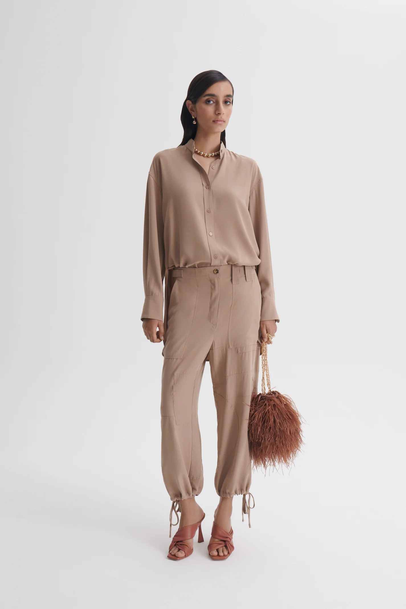 SUEDED SILK CROP CARGO - Image 3