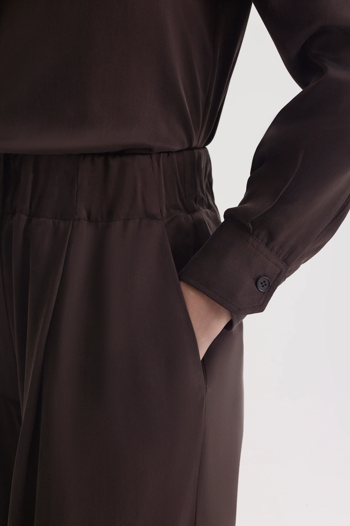 SUEDED SILK SHOULDER PAD SHIRT - Image 9