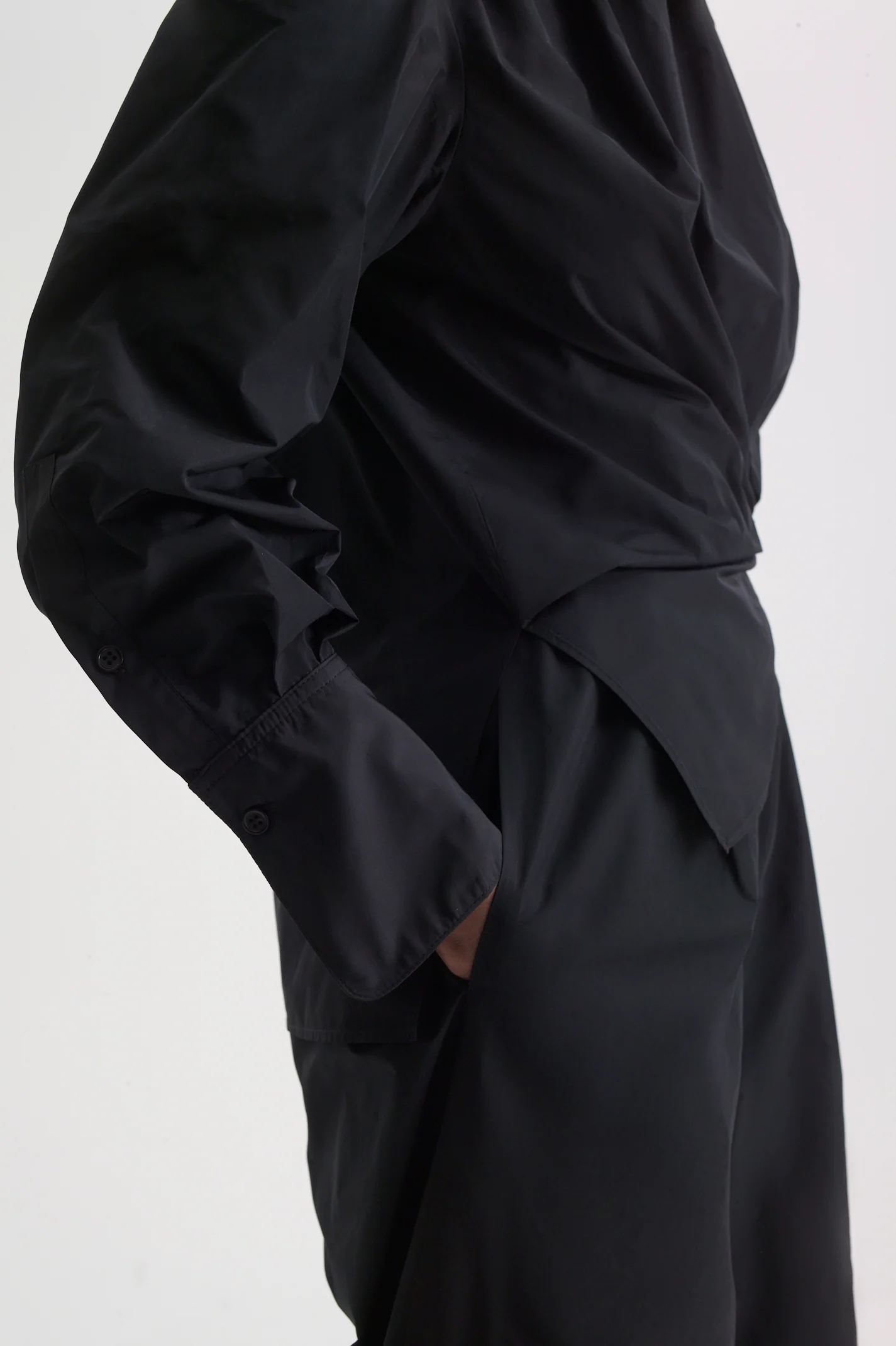 TAFFETA GATHER NECK TOP - Image 8