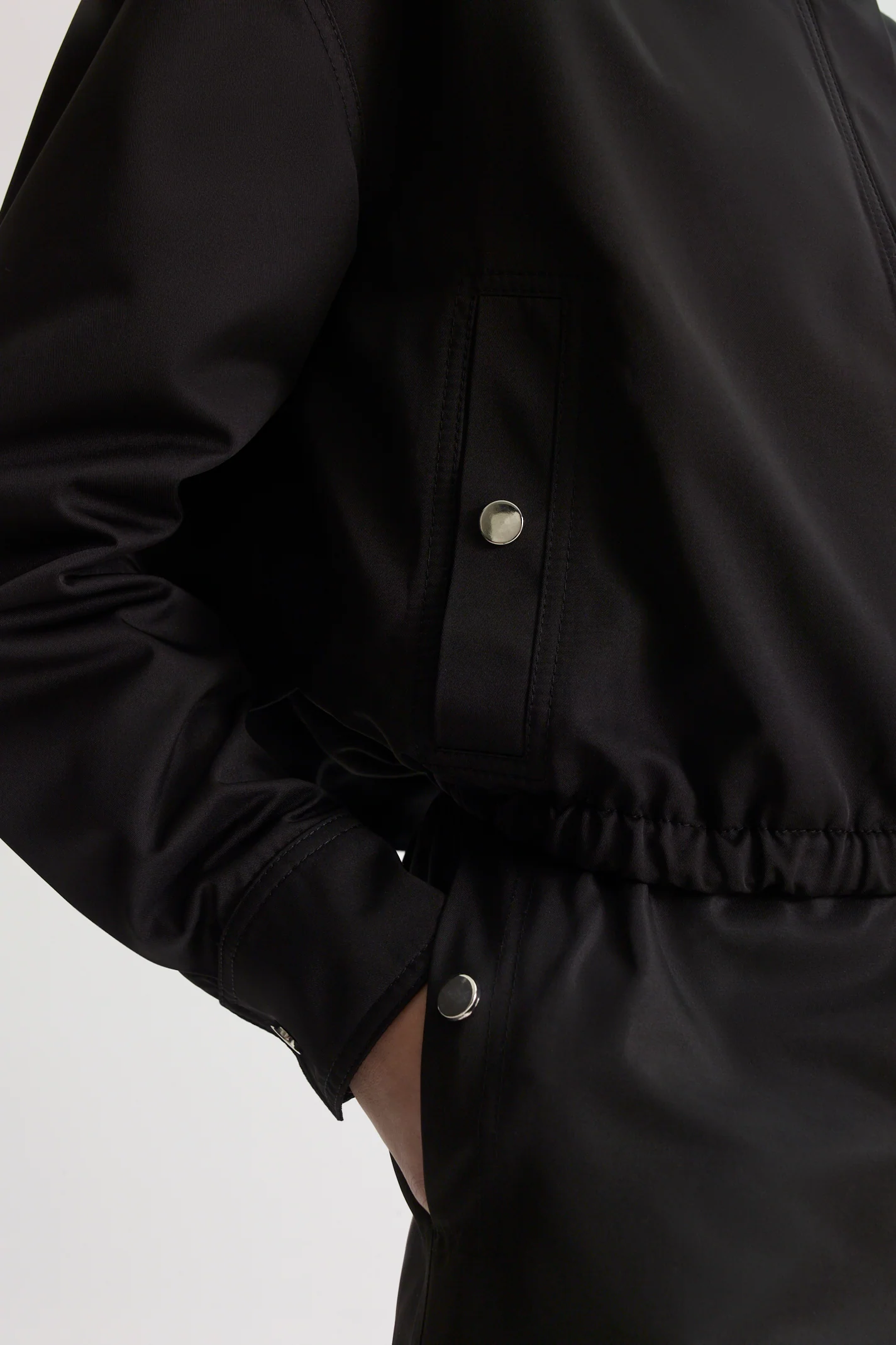 TECH TRENCH BOMBER - Image 10