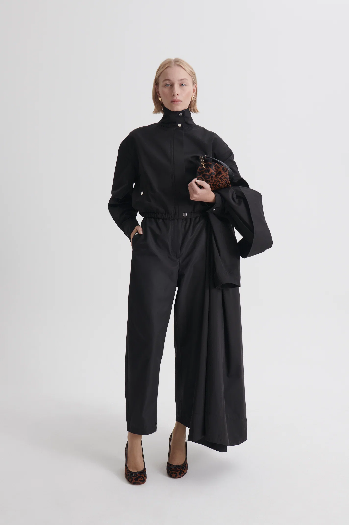 TECH TRENCH BOMBER - Image 5
