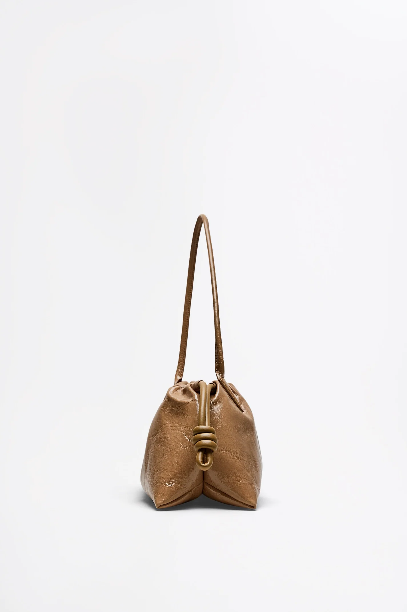 THE ATHOS TRAPEZE - Image 5