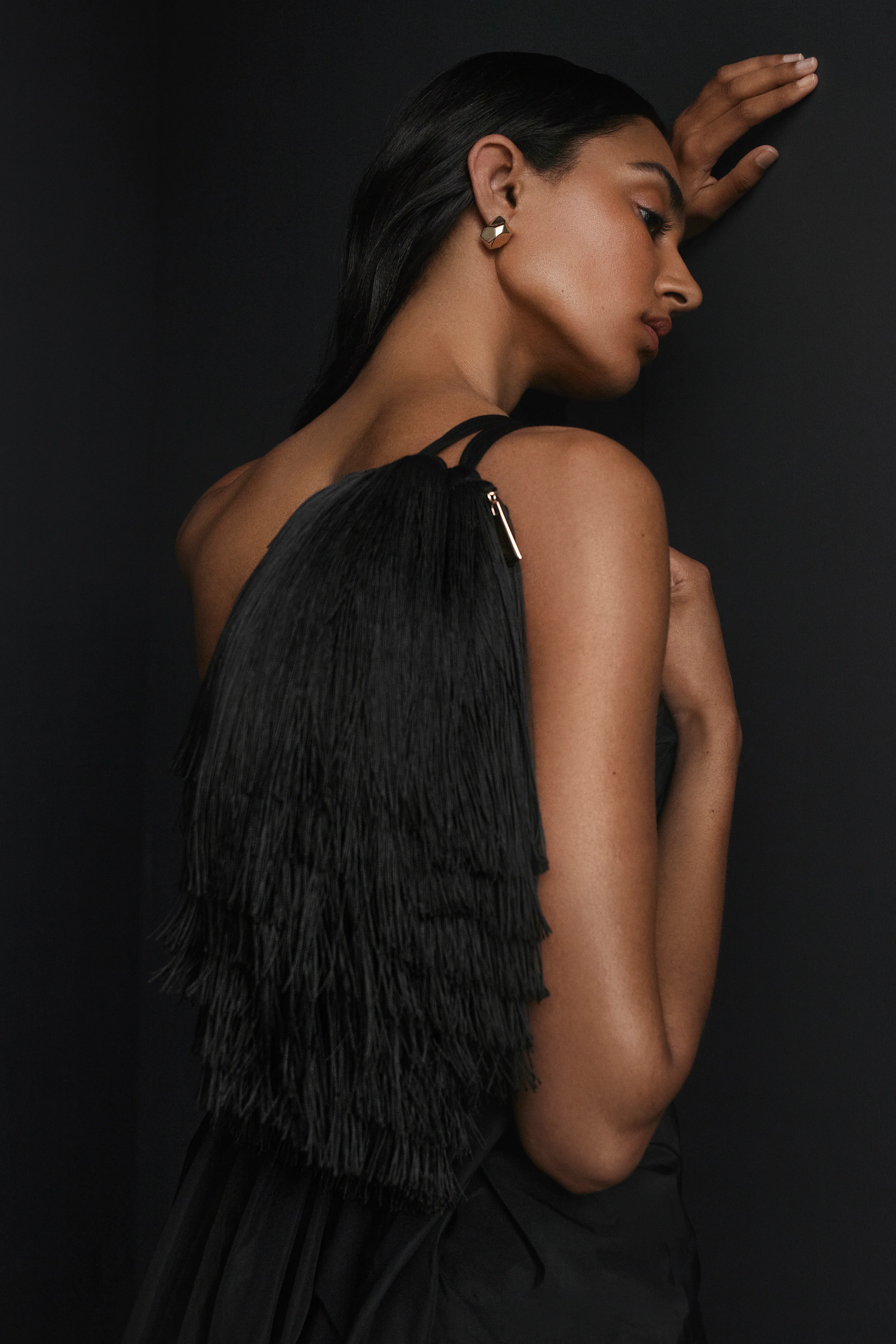 THE FRINGED DRAWSTRING BAG - Image 3