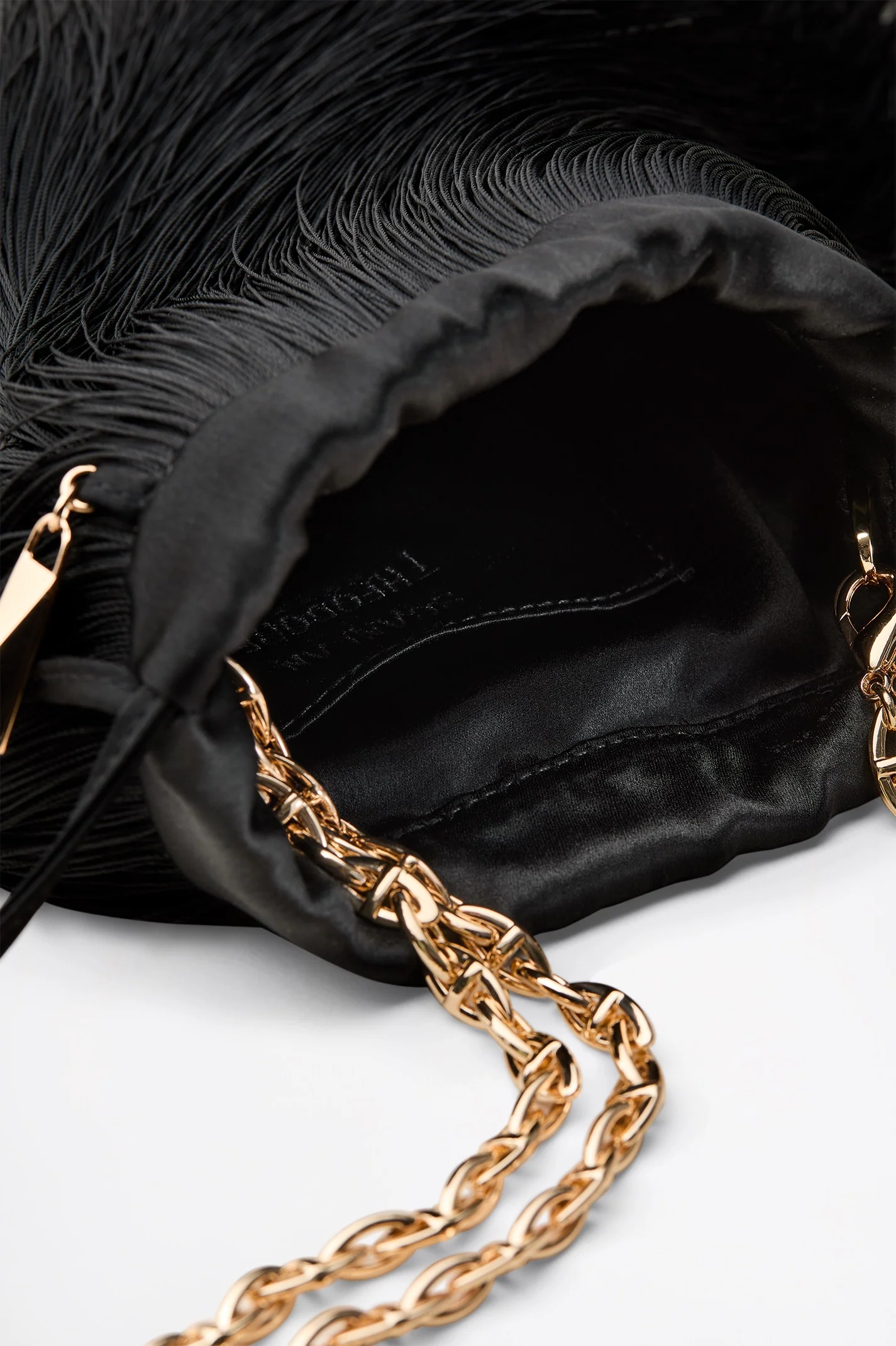 THE FRINGED DRAWSTRING BAG - Image 7
