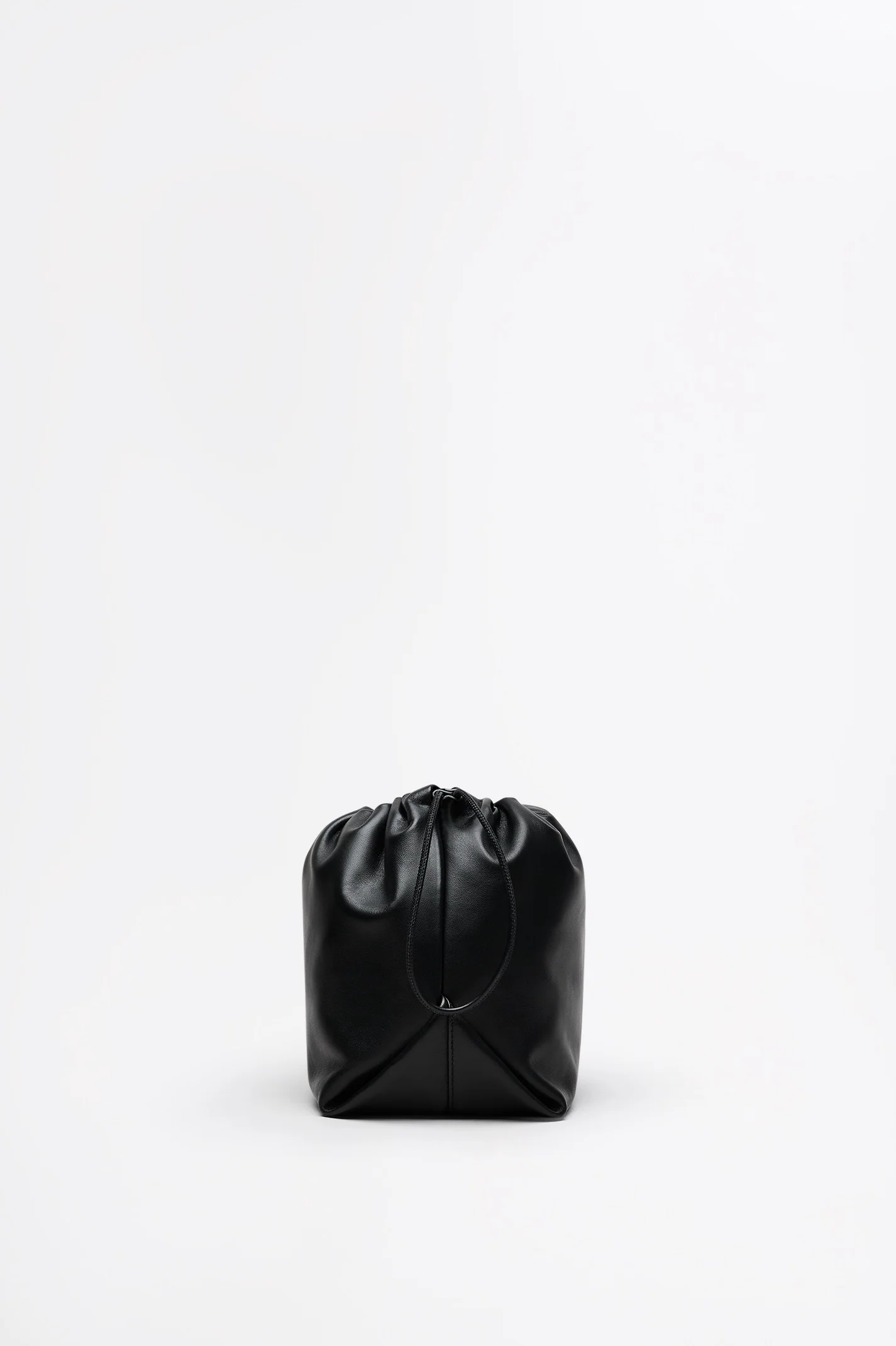 THE LEATHER DRAWSTRING BAG - Image 5