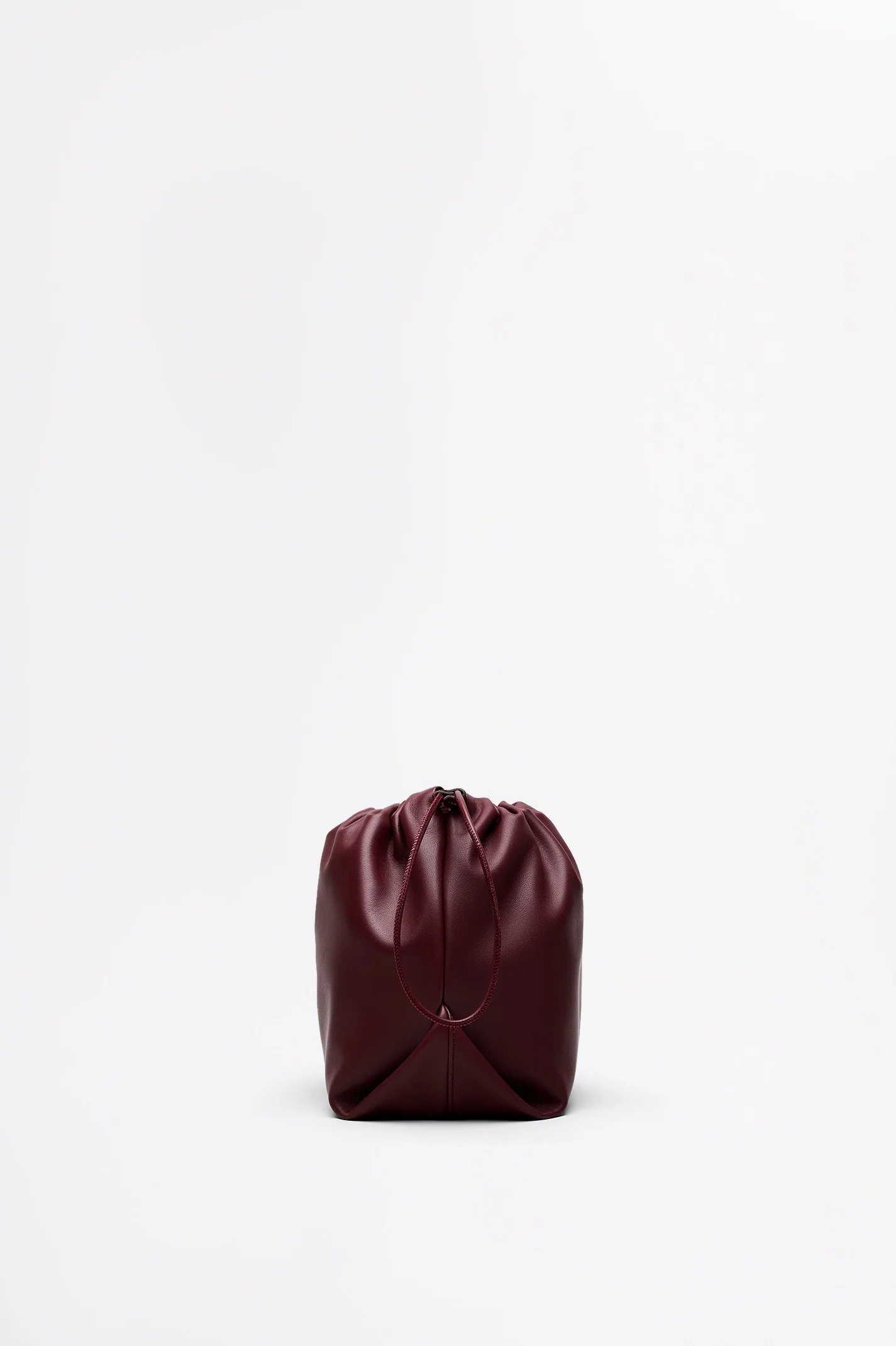 THE LEATHER DRAWSTRING BAG - Image 5