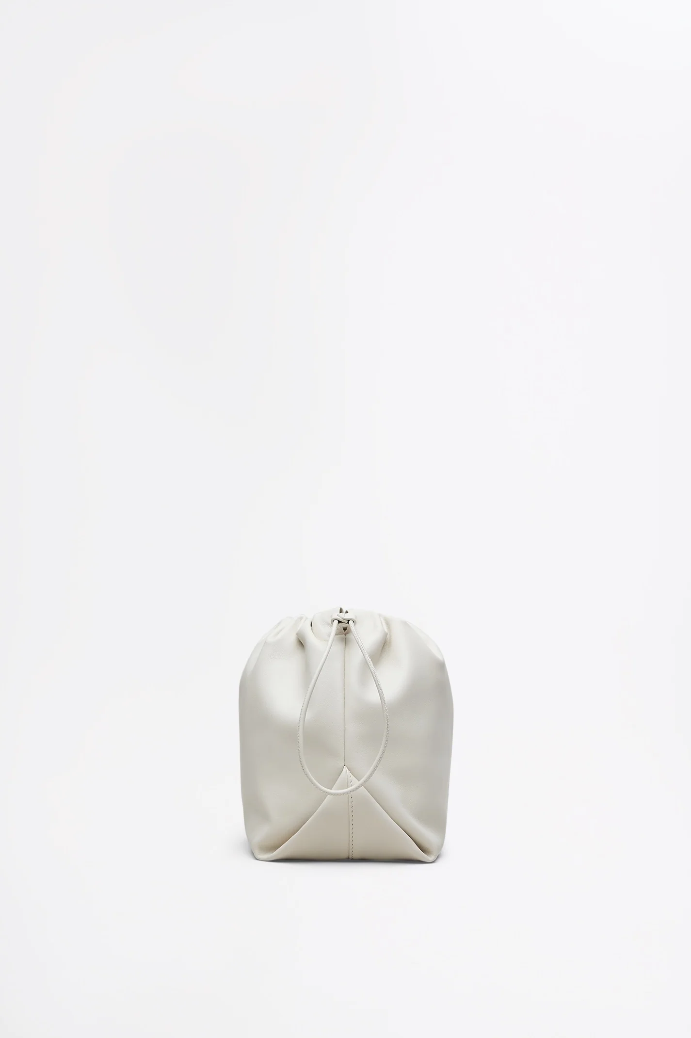 THE LEATHER DRAWSTRING BAG - Image 5