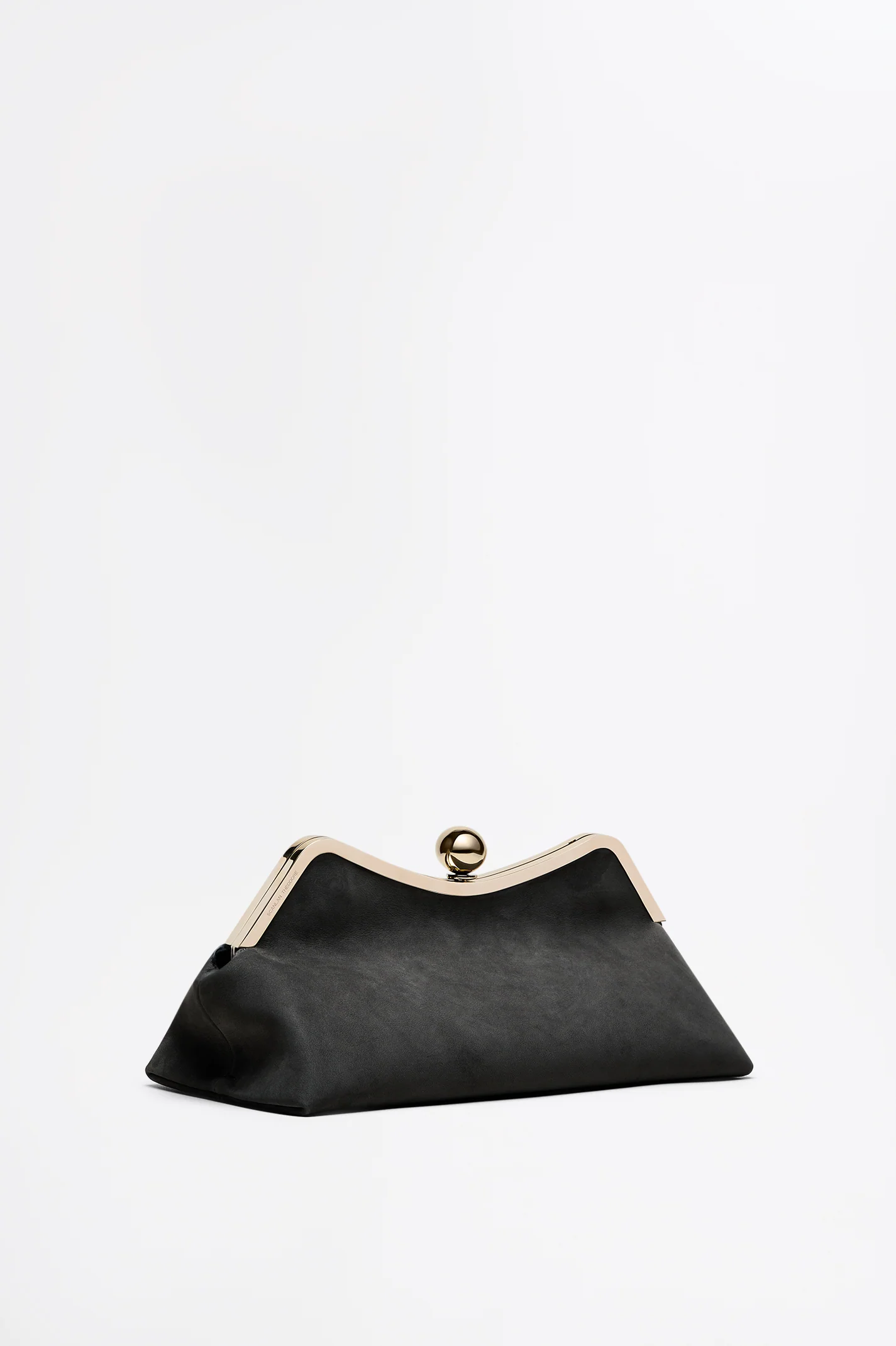 THE LIP FRAME CLUTCH - Image 4