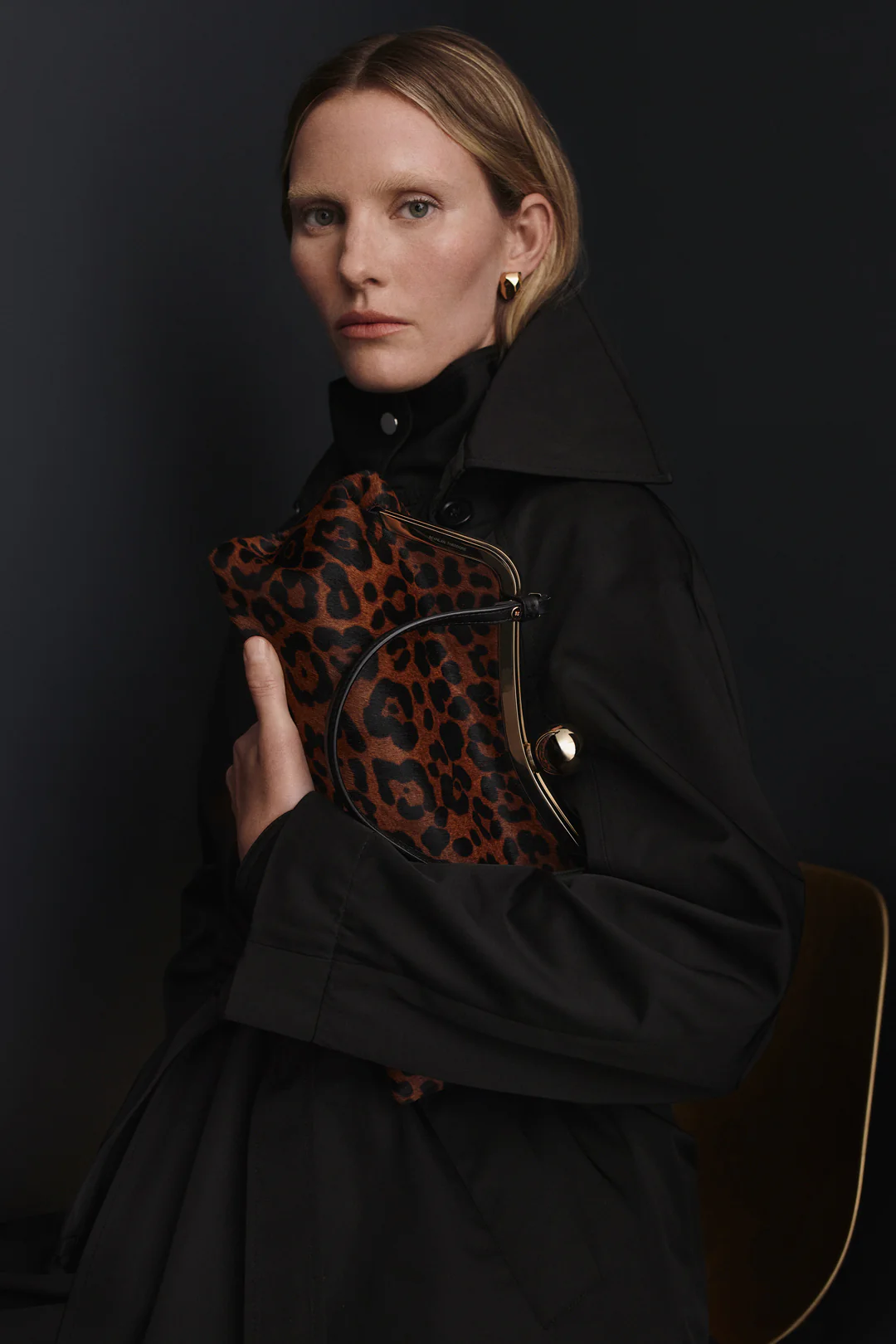 THE LIP FRAME CLUTCH - Image 3