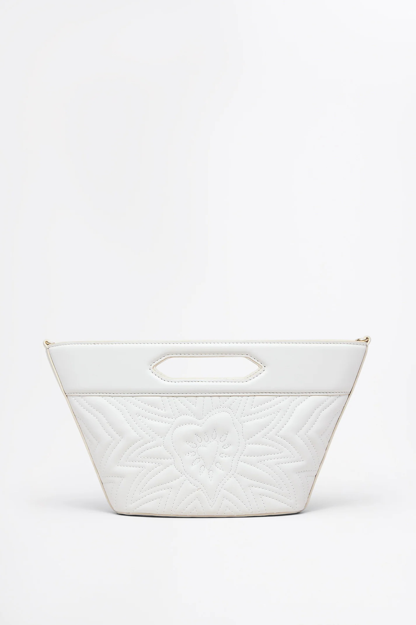 THE QUILTED BUCKET - Image 6