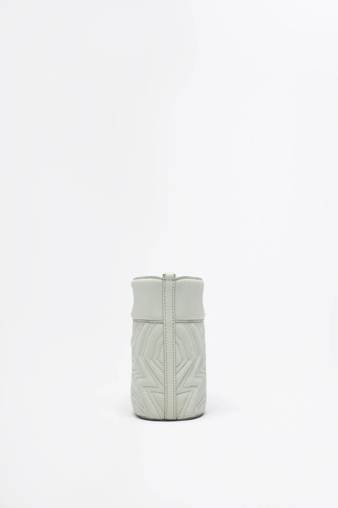 THE QUILTED BUCKET - Image 5