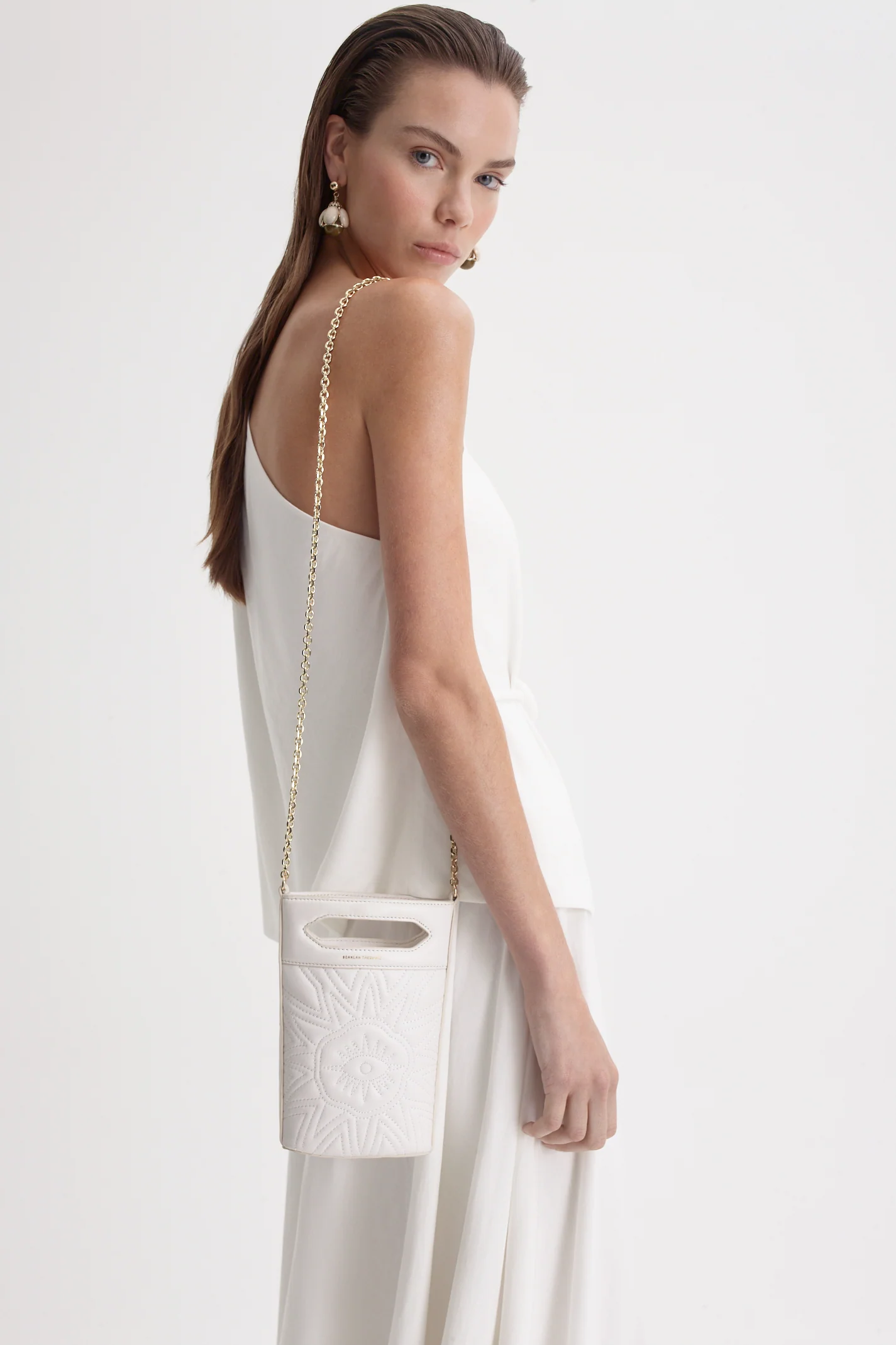 THE QUILTED CROSSBODY - Image 9