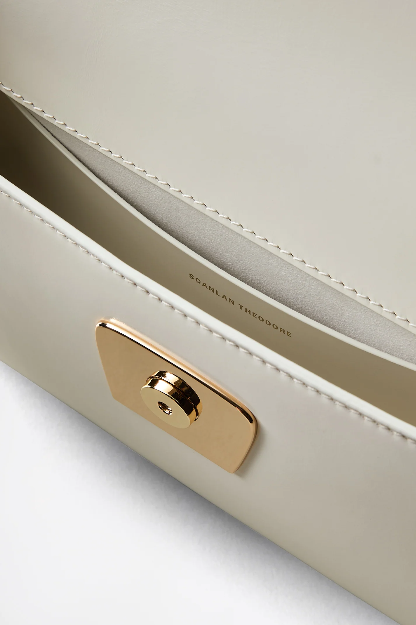 TRIANGLE FRAME BAGUETTE - Image 7