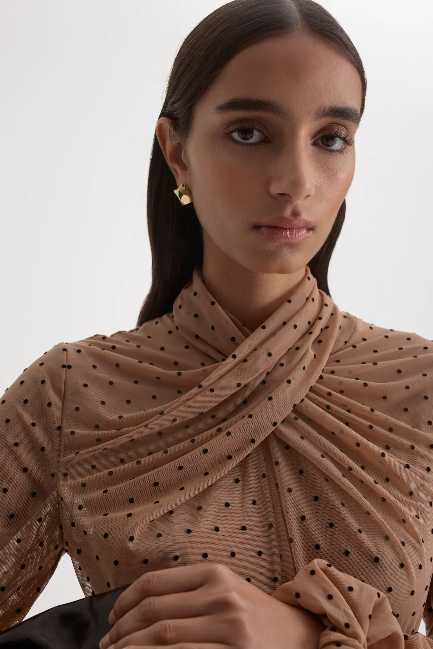 VELVET SPOT TURBAN TOP - Image 7